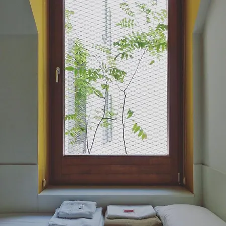 Residencia Unihabit Hostel